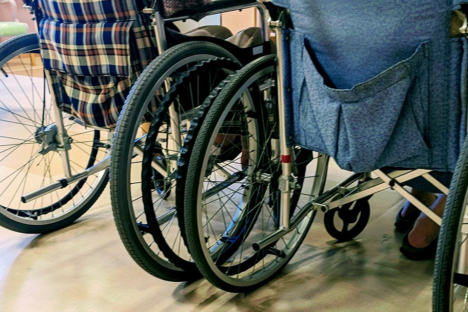 車椅子を使用している様子